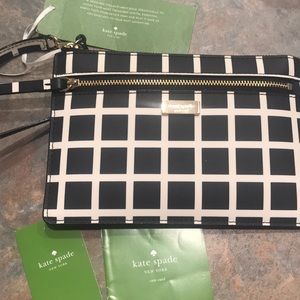 Brand new Kate Spade wristlet